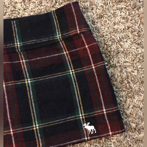 Vintage Y2K Abercrombie and Fitch wool blend plaid mini skirt - Picture 3 of 10